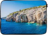 Laptophoes 14 inch 36x26 cm - Verborgen Schoonheid - Macbook & Laptop sleeve Grotten aan de kust - Laptop hoes met foto
