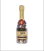 Snoep - Champagnefles - 30 jaar - Gevuld met verpakte Italiaanse bonbons - In cadeauverpakking met gekleurd lint