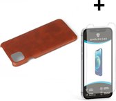 Shieldcase geschikt voor Apple iPhone 12 / 12 Pro - 6.1 inch vintage leren hoesje - bruin + glazen Screen Protector
