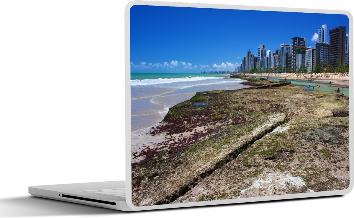 Afbeelding van product SleevesAndCases  Laptop sticker - 13.3 inch - Koraal op het strand onder de wolkenkrabbers van Recife in Brazilië