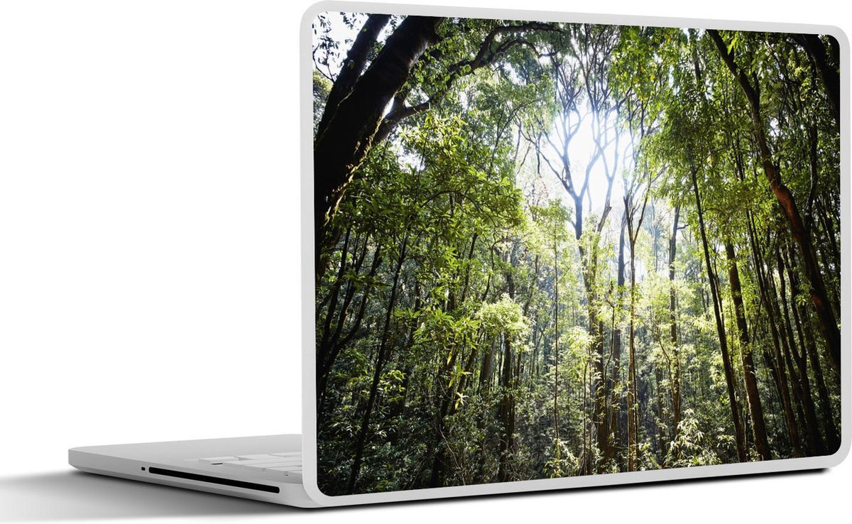 Laptop sticker - 13.3 inch - De zon schijnt door een opening in het Regenwoud in Thailand