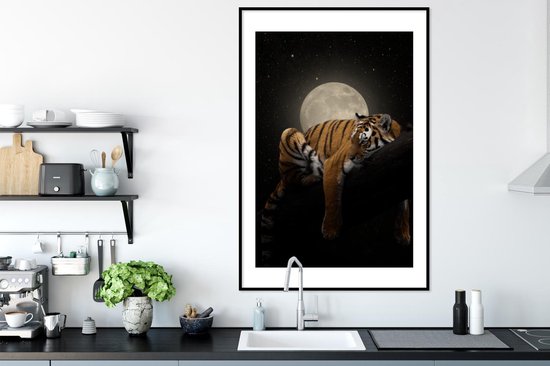 Poster in lijst - Fotolijst 80x120 cm - Posters - Tijger - Maan - Sterren - Posterlijst zwart - Decoratie - Wanddecoratie woonkamer - Muurdecoratie slaapkamer