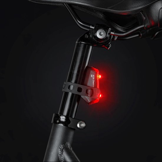 Fiets Achterlicht - Led Remlicht - Veilig Fietsen - USB Oplaadbaar - 7 Uur Batterij - Rood — afbeelding 5