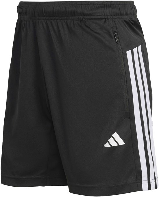 Zwarte sportshort voor heren met witte Adidas strepen op de zijkant en een wit Adidas logo.