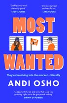 Boek "MOST WANTED" met oranje tekst. Twee figuren in steile-fotostijl met oranje kleding en een "FOR SALE" bord.
