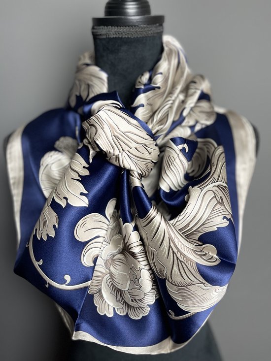 Aanbieding: Dames Print Zijde Geometrisch Vierkante Sjaal | Huismerk Aanbieding: Dames Print Zijde Geometrisch Vierkante Sjaal | Huismerk