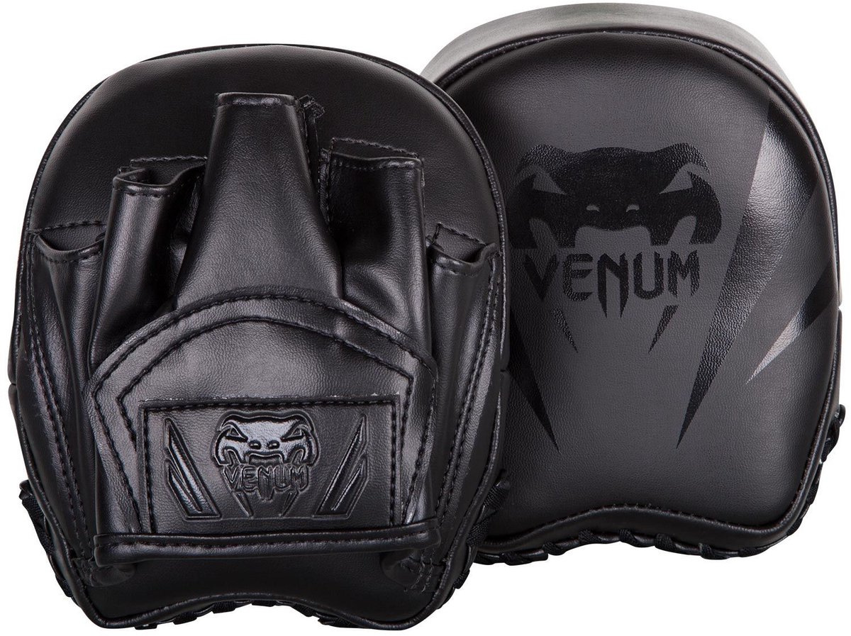 Venum Elite Mini Focus Pad - Zwart/Zwart - Lichtgewicht - Handgemaakt