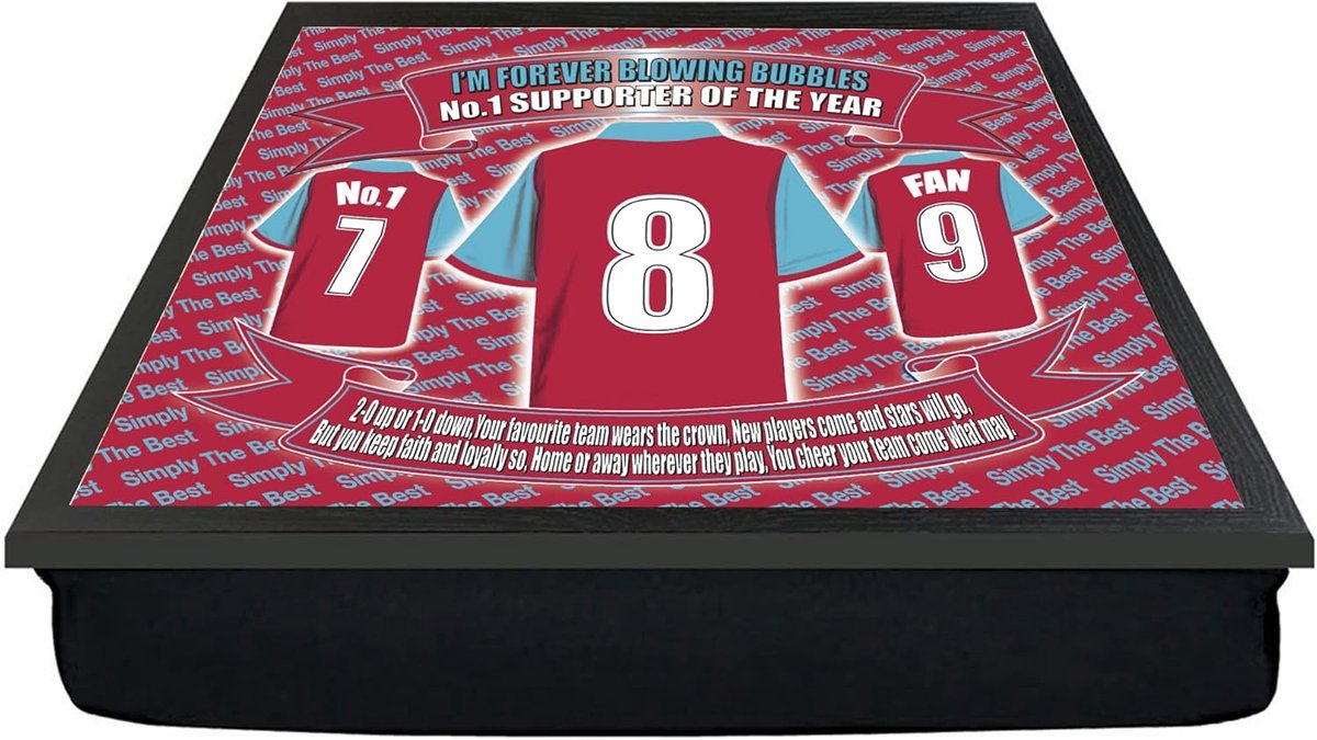 Voetbalshirt Dienblad - Kussen dienblad - Eten op schoot - Gewatteerde onderkant - 44 x 33 cm