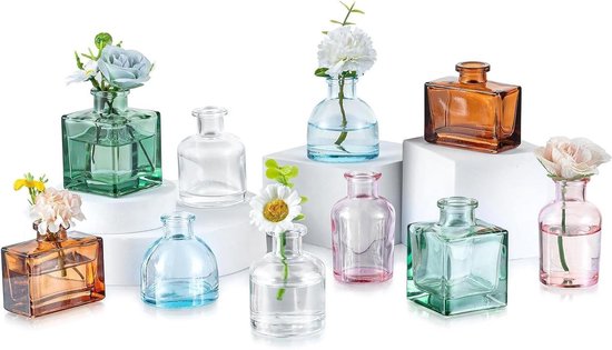 Kleine glazen vaasjes set van 10 stuks in mooie kleuren voor thuis, woonkamer, eettafel - ideaal voor bloemen, bruiloft, feestdecoraties.