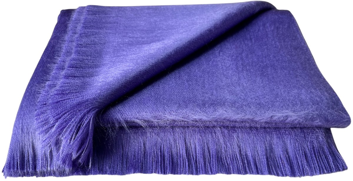 Alpaca D'Luxe Sjaal - Hypoallergeen - Lavendel - Zacht en van Kwaliteit - Luxe Alpaca Wollen Sjaal - Sjaals Dames - Sjaals Heren - Luxe cadeau - Stijlvol - Cadeau tip - Warm - Accessoires - Damesmode - Herenmode - Shawls - Elegant - Scarf - Duurzaam