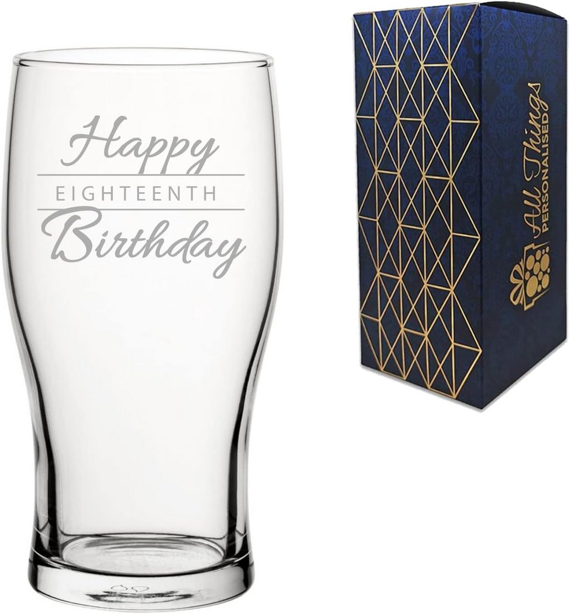 Gegraveerd Tulip Pint Glas voor 18e Verjaardag - Speciaal Cadeau