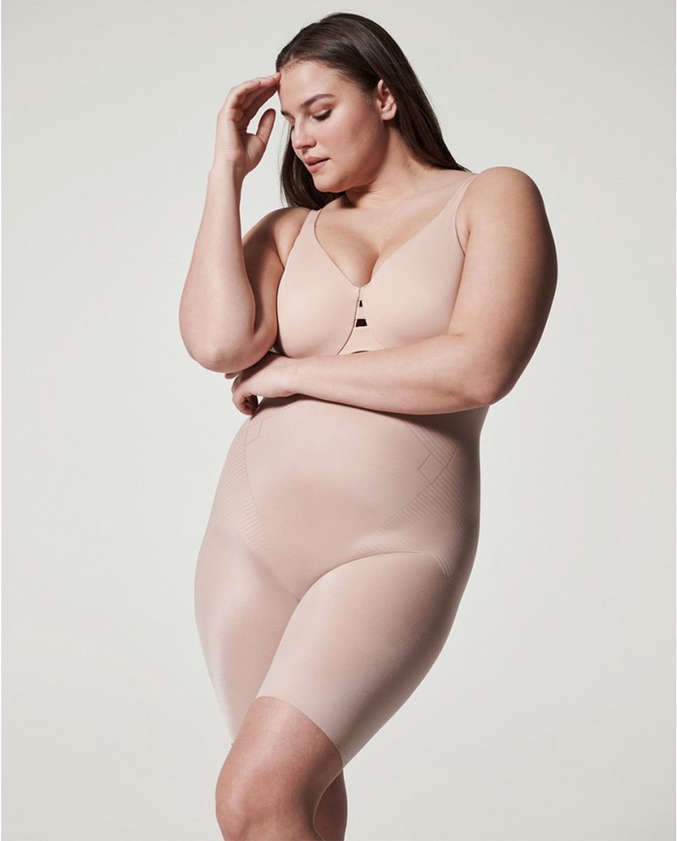 Spanx SPANXshape™ Invisible High-Waisted Mid-Thigh Short | Kleur Soft Nude I Beige