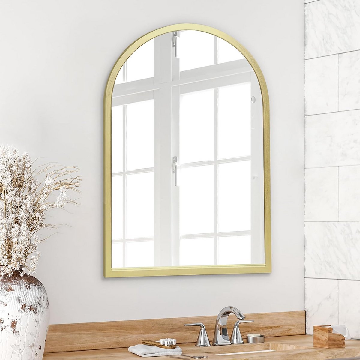 Grote Gebogen Wandspiegel met Gouden Frame 50x75 cm voor Woonkamer en Hal