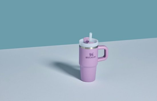 STANLEY Quencher H2.0 Tumbler 20 oz - Lilac - RVS Drinkbeker met Handvat & Rietje - 3-Stand Flowstate Deksel - Reisbeker - Cup Holder Compatibel - Geïsoleerd & BPA-Vrij — afbeelding 3