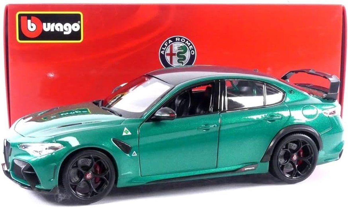 Alfa Romeo Giulia GTAm - 1:18 - Bburago