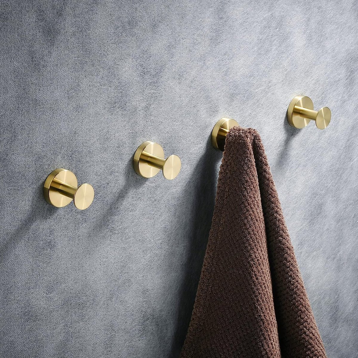 stusgo 4-delige set zilveren handdoekhaken voor aan de badkamermuur, met bevestigingsplaat, modern, voor badjassen, roestvrijstalen handdoekhaken voor