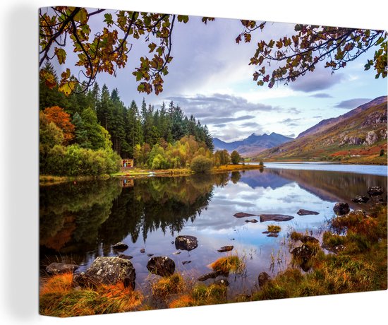 Canvas schilderij 140x90 cm - Wanddecoratie Herfstbladeren in het nationaal park Snowdonia in Wales - Muurdecoratie woonkamer - Slaapkamer decoratie - Kamer accessoires - Schilderijen