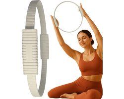 Pilates Ring 35 cm - Fitness Ring - Magic Circle - Yoga Ring - Beentrainer - Siliconen - Pilates Circle - Pilates accessoires - Thuis Sporten - Beige