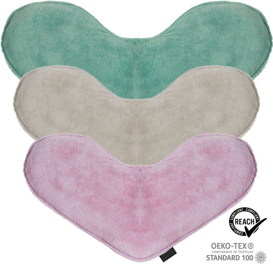 Gestapeld: een mintgroen, een beige en een roze hartvormig verzwaringskussen. REACH & OEKO-TEX® STANDARD 100 keurmerk.