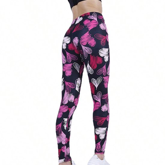 Dameslegging met een zwarte ondergrond en een print van roze, paarse en witte hartjes.