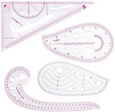 Een set van vijf transparante, roze kunststof naailiinialen met verschillende vormen en maten.