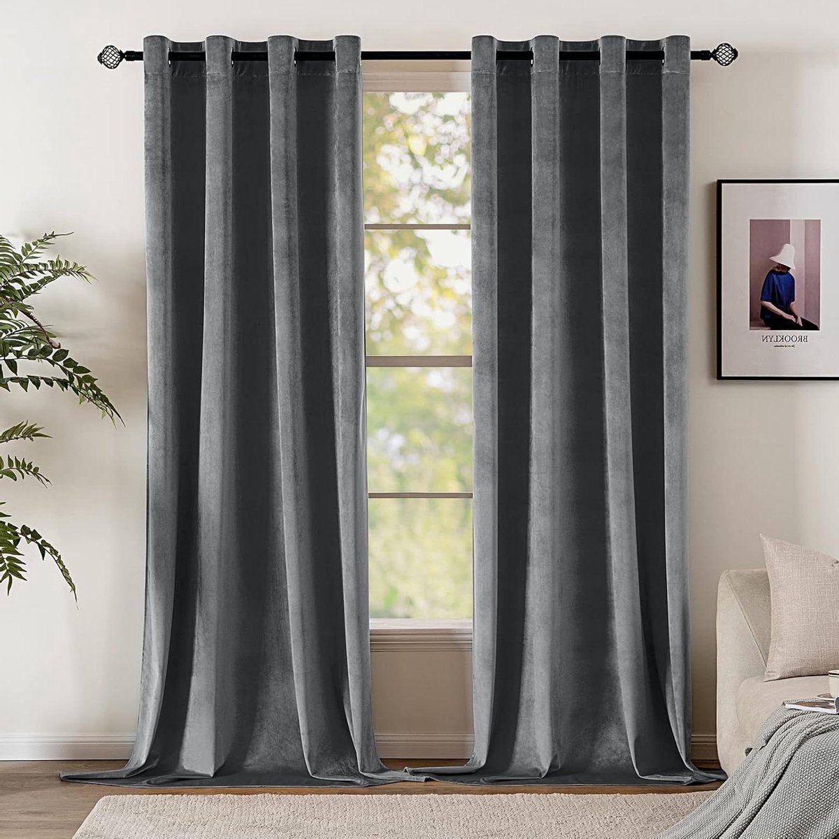Allecto Plus Provento- Verduisterende fluwelen gordijnen met oogjes voor woon- en slaapkamer - Set van 2 - 140 x 260 cm - Grijs - Warmte-isolerend Any