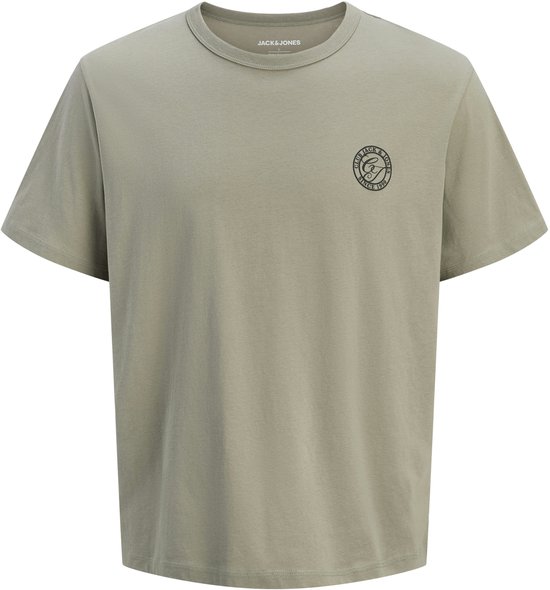 Lichtgroen Jack & Jones t-shirt met ronde hals en een zwart logo op de borst, studiofoto.