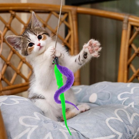 Balle interactive pour chat avec lumière LED, rotation automatique à