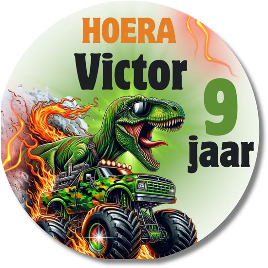 Round sticker with green monster truck and a dinosaur wearing sunglasses, text 'Hoera Victor 9 jaar'.