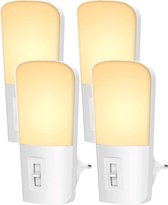 4 pièces Qumax LED Night Light Power Socket - Veilleuses à intensité variable avec capteur - Veilleuse Chambre bébé - Lampe de nuit - Capteur jour et nuit - Enfants et bébé - Blanc