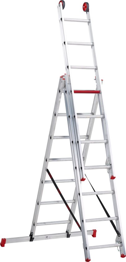 Een uitgestrekte, aluminium reformladder met oranje details.