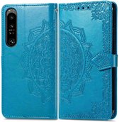iMoshion Hoesje Geschikt voor Sony Xperia 1 IV Hoesje Met Pasjeshouder - iMoshion Mandala Bookcase - Turquoise