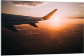 Acrylglas - Vliegtuigvleugel met Zonsondergang - 120x80cm Foto op Acrylglas (Met Ophangsysteem)
