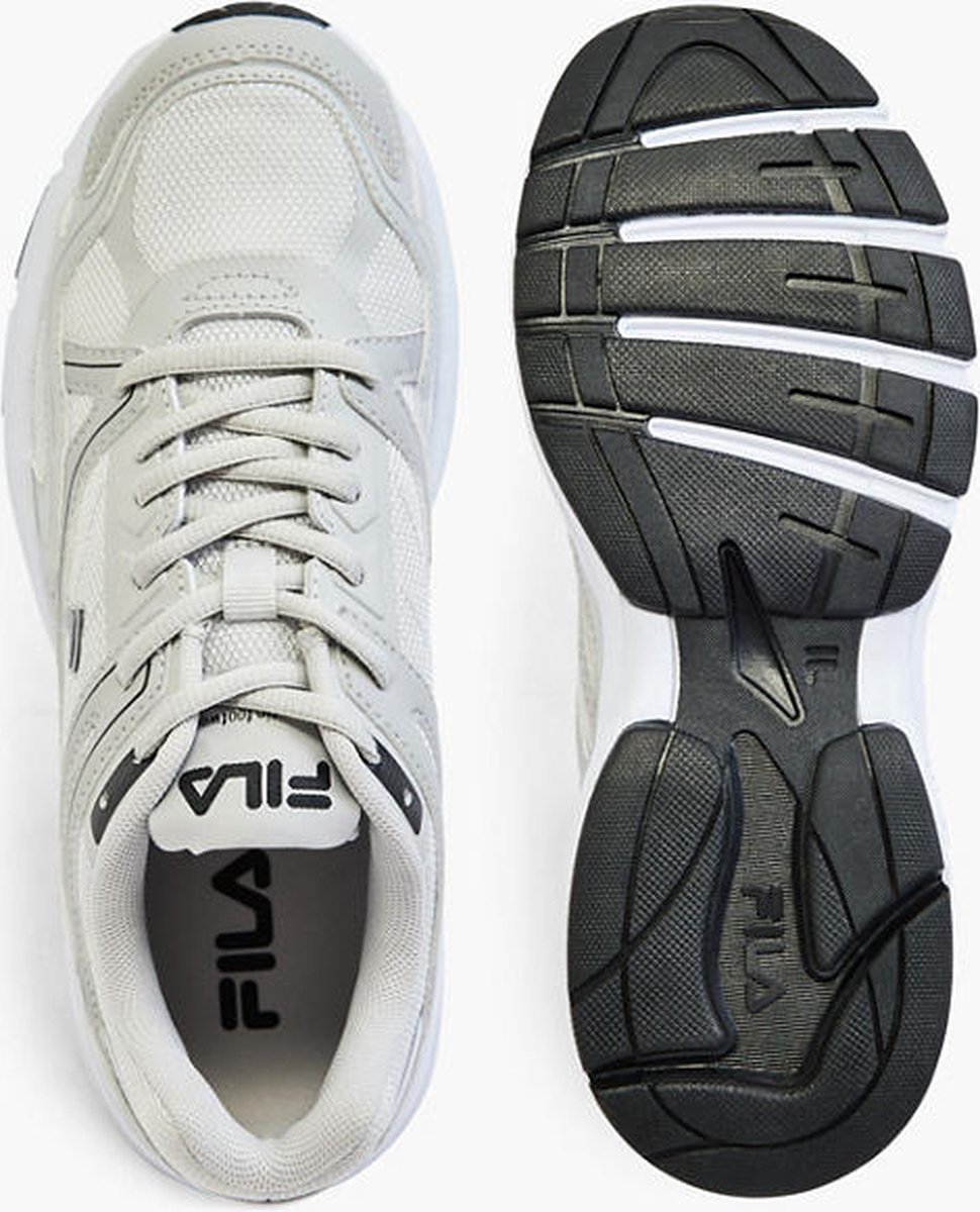 Fila sales capture shoes