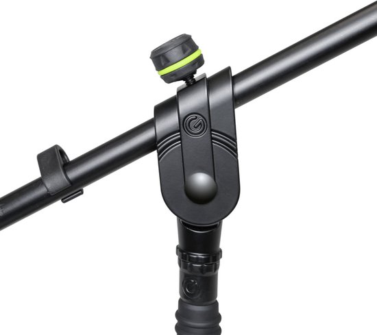 Zwarte microfoonarm met klem en groene accenten.
