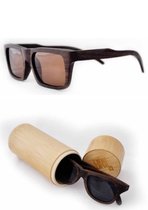 V&P Zonnebril - Unisex - Donkerbruin hout - in handige bamboo bewaarkoker - met brillendoekje