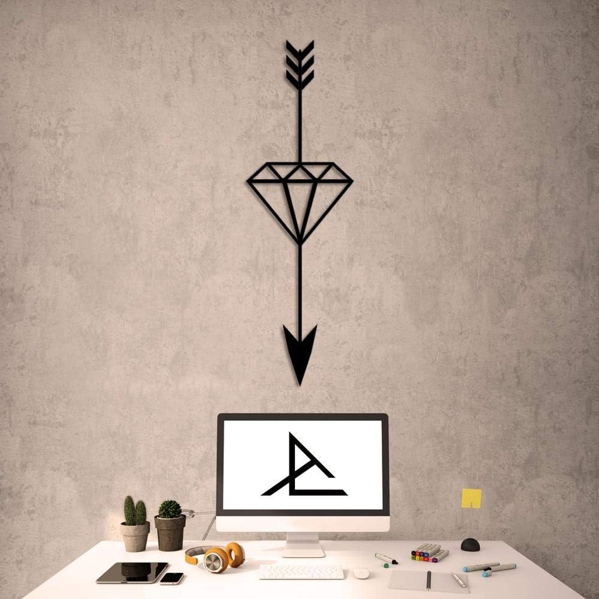 Dıamond Arrow Decorative Design - Metal Wall Decor Home Office Decoration, Bedroom Living Room Decor, Sculpture