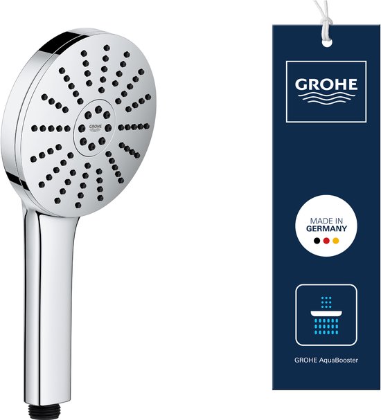 Verchroomde Grohe handdouche met een blauw label met informatie over Duitse kwaliteit.