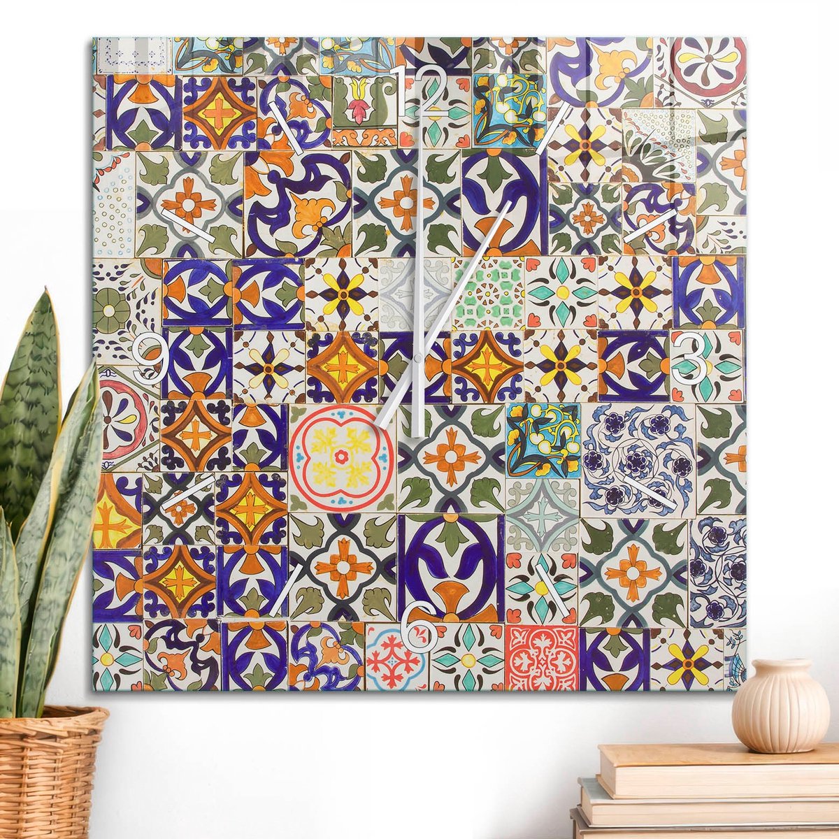 ArtPrintCave Oranje Glazen Klok - 60x60 cm - Wandklok Vierkant - Retro Mozaïek Stille Wandklok - Kunst Wandklok Keuken - Witte Klokwijzers