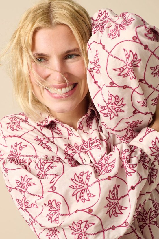 Lichtroze Blouse Met Embroidery