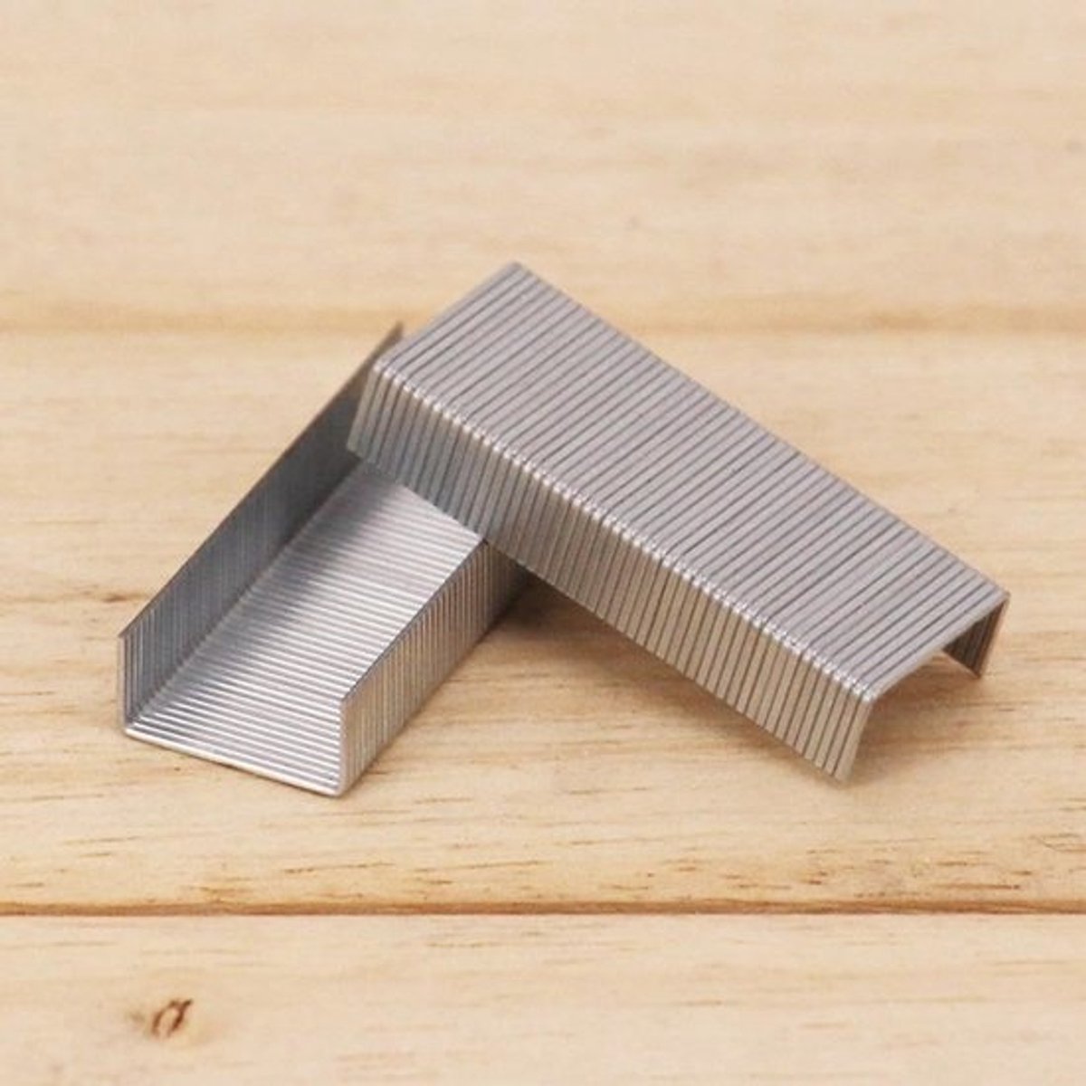 Metalen nietjes - Robuuste nietjes - Voor zwaar nietwerk - Jamvrij ontwerp - 23/10, 75 vel - Zilver