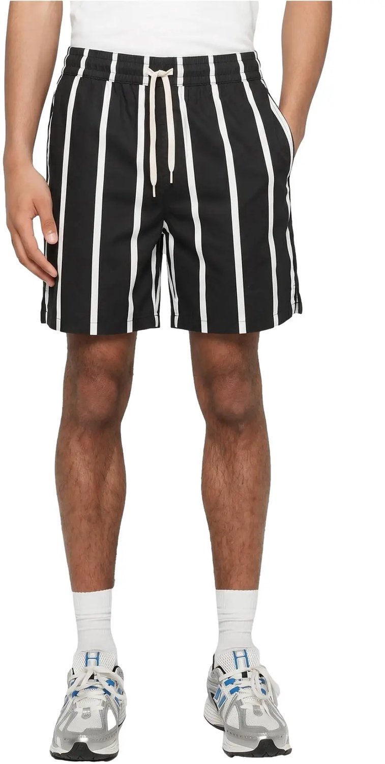 Gestreepte shorts Urban Classics Resort Zwart