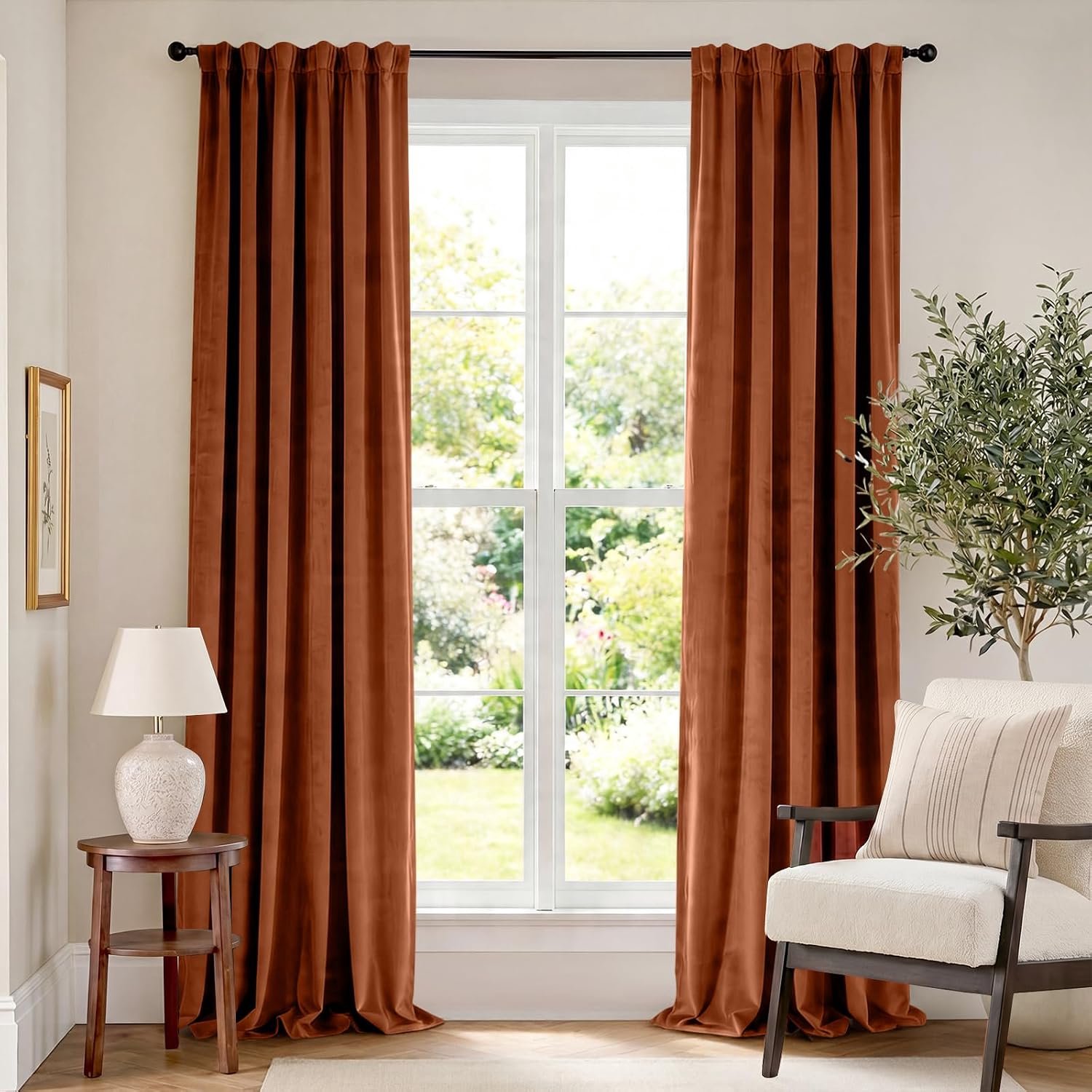 Lazzzy Fluwelen verduisterende gordijnen thermisch geïsoleerde kamer raamgordijnen super zachte luxe gordijnen voor woonkamer slaapkamer roedezak 2 panelen, verbrand oranje, 132 cm B x 304,8 cm L
