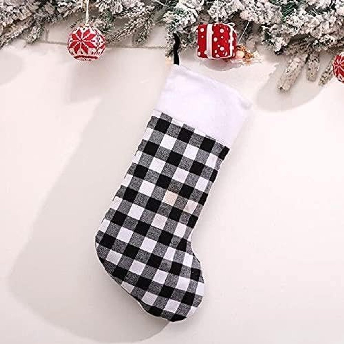Kunstkerstboom Nieuwjaar Christmas Stocking Xmas Gift Candy Bag Kerstversiering for Home Navidad Sok Noel Deco Ornamenten (Color : W4-Plaid Black-L)
