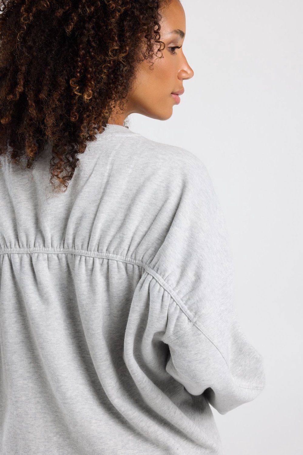Sweater Sora