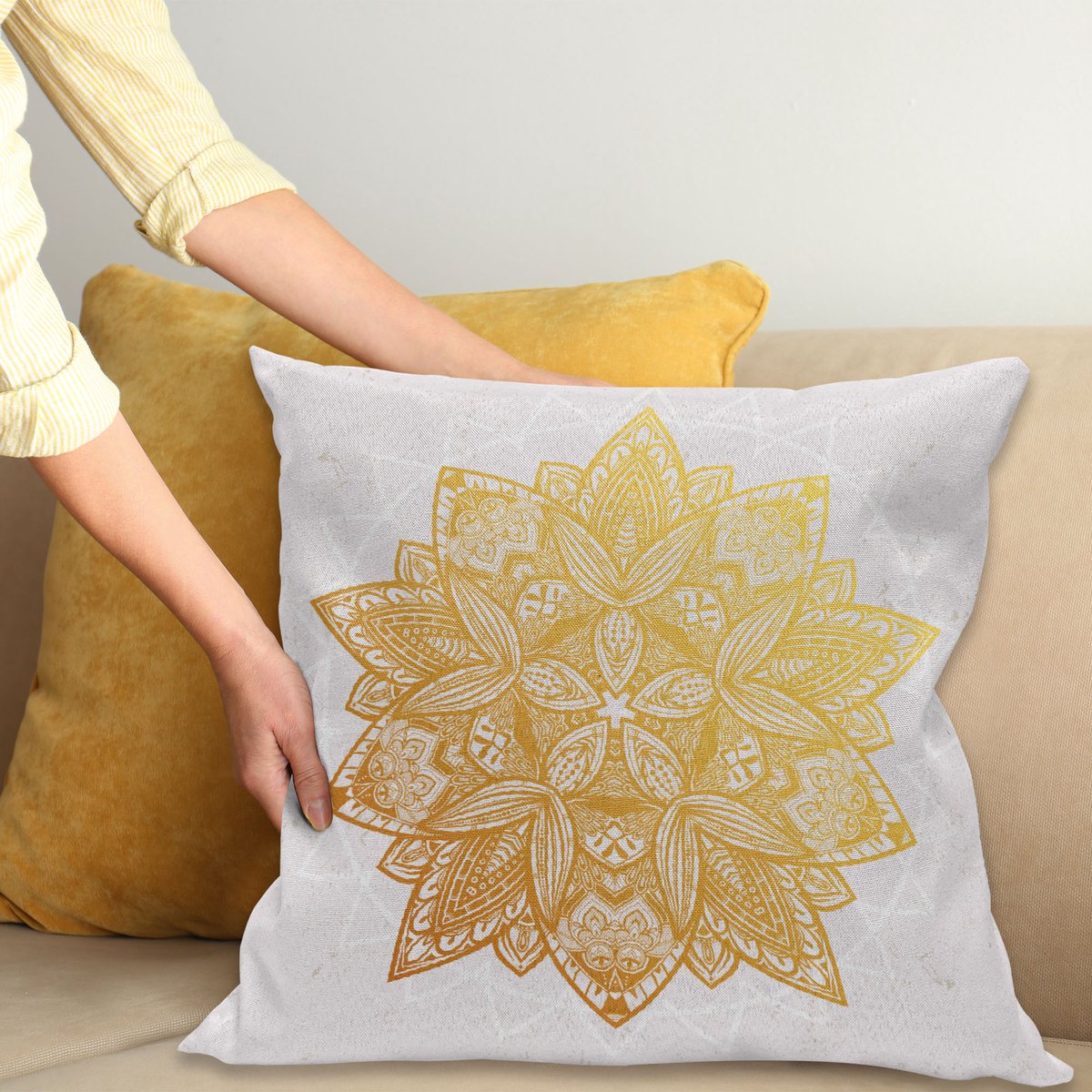 ABAKUHAUS Mandala Sierkussenhoes, Mystical met Geometrisch Details Boho Lotus Inspiration, Decoratieve Vierkante Sierkussenhoes, 50 x 50 cm, Oranje Wit
