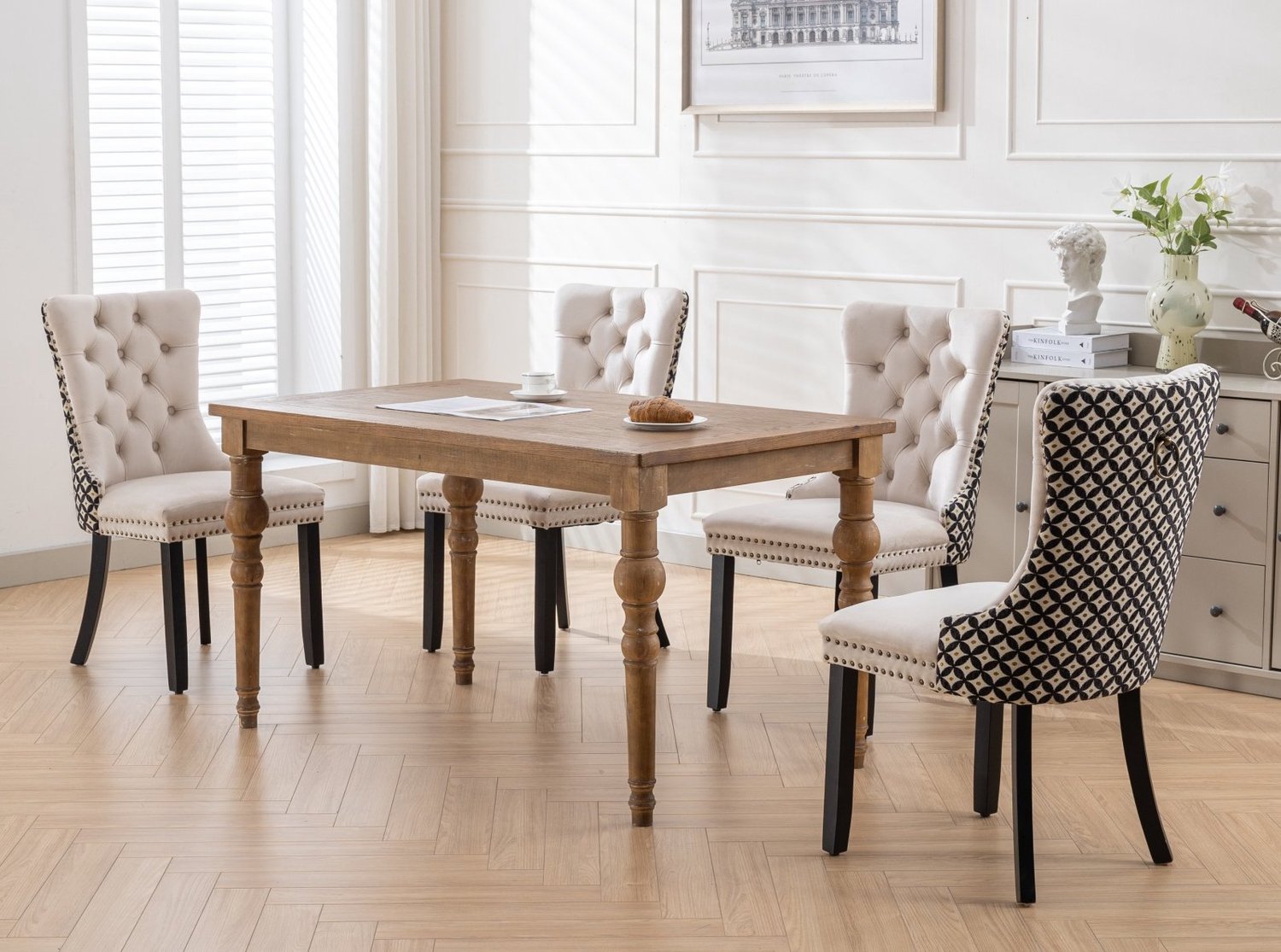 CHICFURN Eetkamerstoelen set van 2 - Gestoffeerd - Houten poten - Beige en zwart