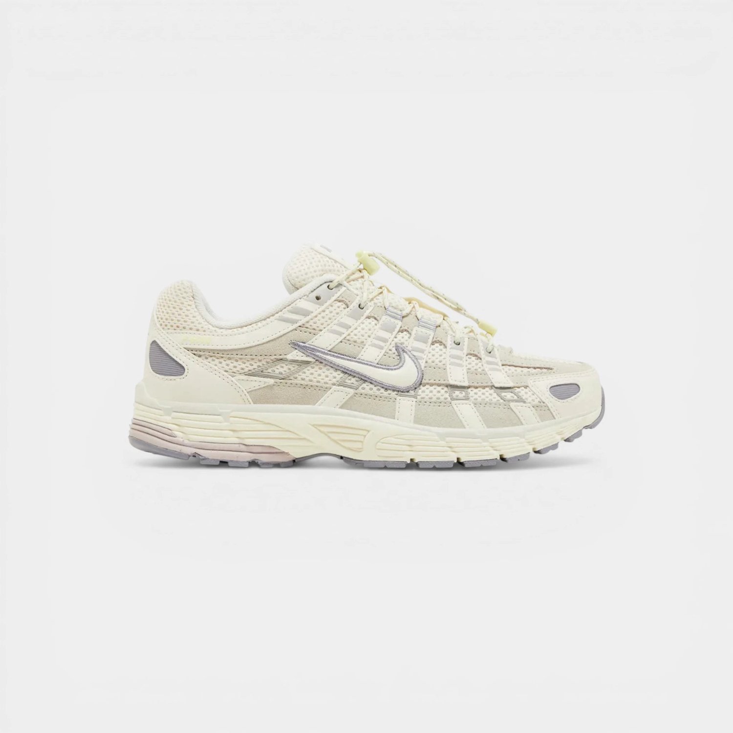 nike-p-6000-light-bone-womens Wit