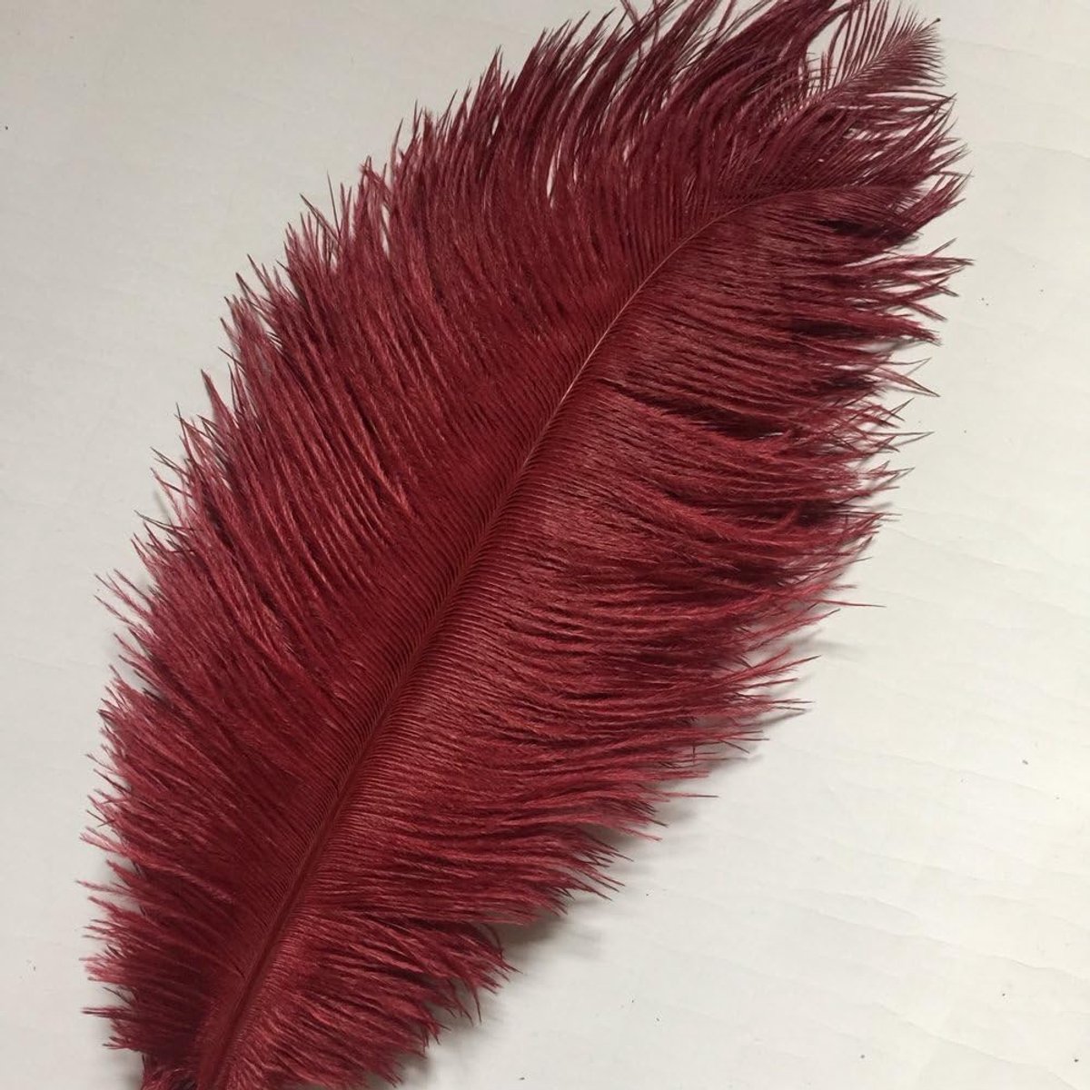 Veren 30-35 cm voor Bruiloftsdecoraties (bordeaux)