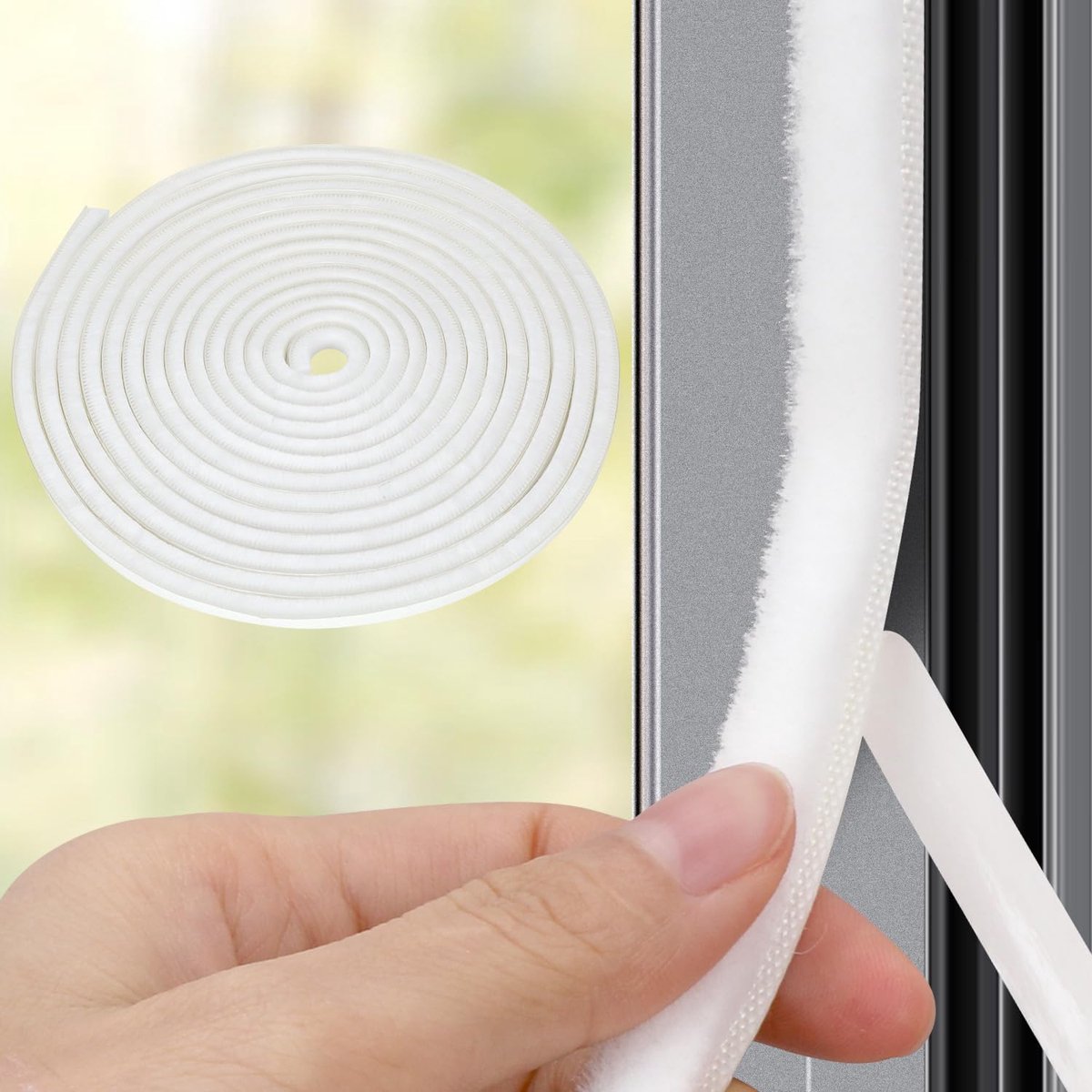 SnelShoppen - Brush Seal Deurstrip Zelfklevend 9mm x 9mm x 6m - Witte Deurafdichting voor Insectenbescherming, Tochtstrip voor Deuren, Ramen, Kasten